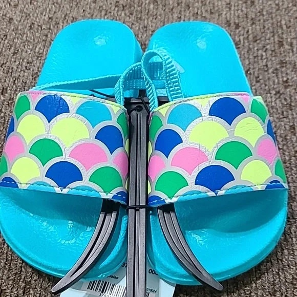 OKIE DOKIE TODDLER "ISAND TURQUOISE " SANDALS SIZE 7-8 - Picture 1 of 9